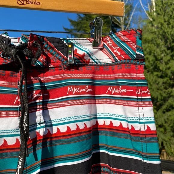 Maui And Sons Black Shark Swim Trunks - Picture 9 of 10